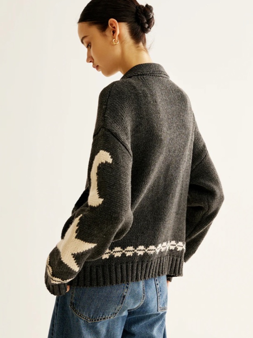 Commense Cardigan - Picture 3 of 11